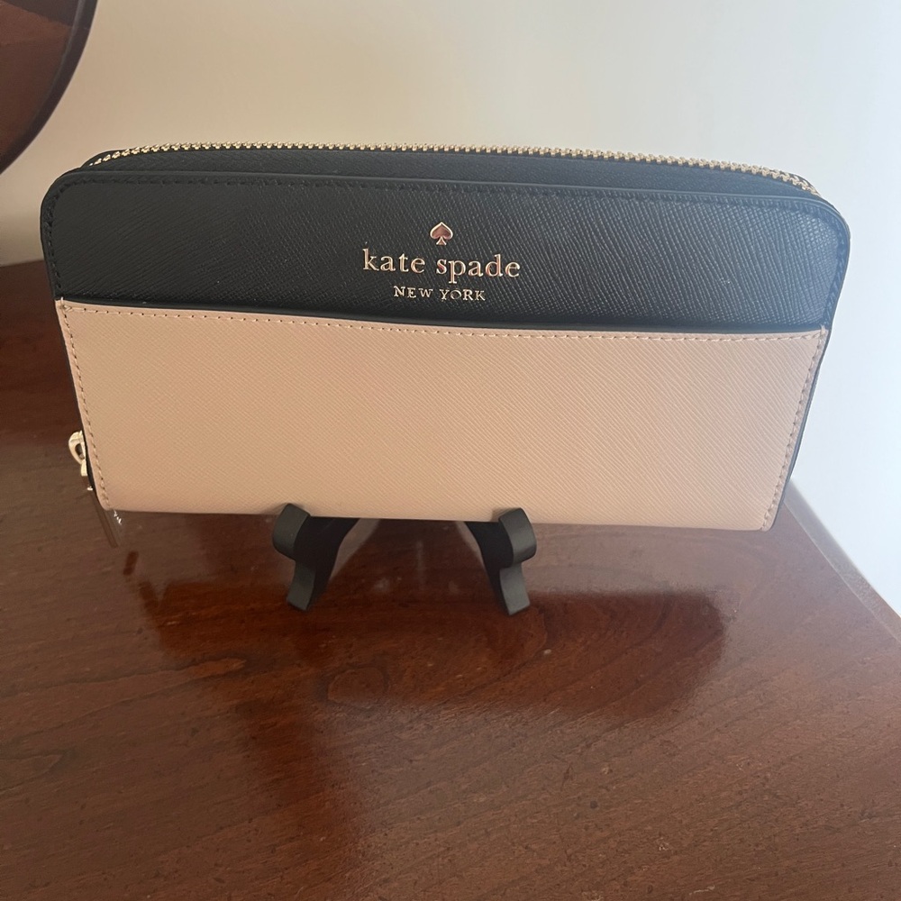 Kate Spade Leather Wallet